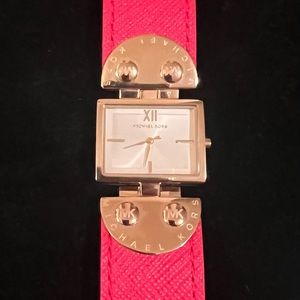Michael Kors MK2381 Art Deco Women’s Wrist Watch - Rare